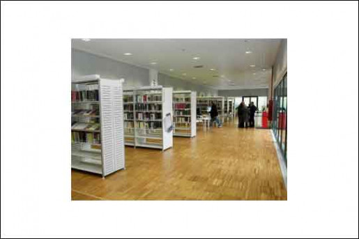 Biblioteca del Centro Cultural Intxaurrondo