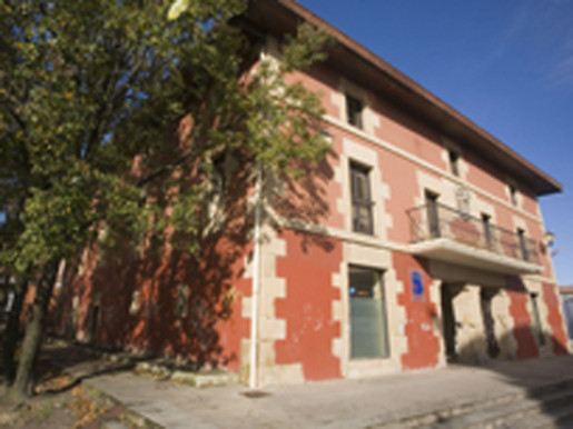 Centro Cultural Casares-Tomasene