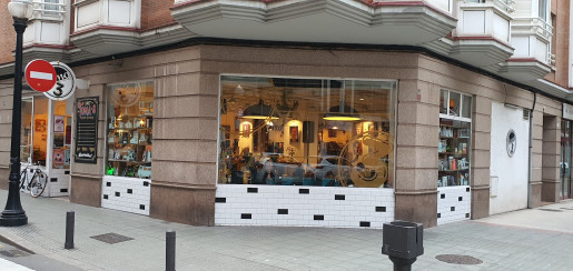 Toma 3 Librería&Café