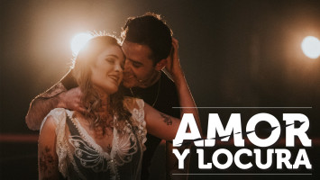 AMOR Y LOCURA  (Inspirada en Locos de Amor de Sam Shepard)